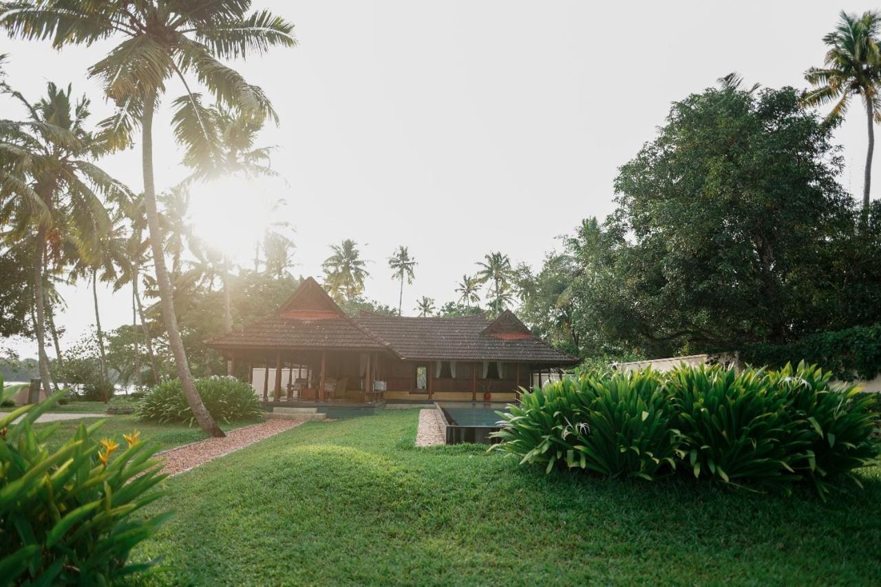 Lakeshore Villa Alappuzha Esterno foto