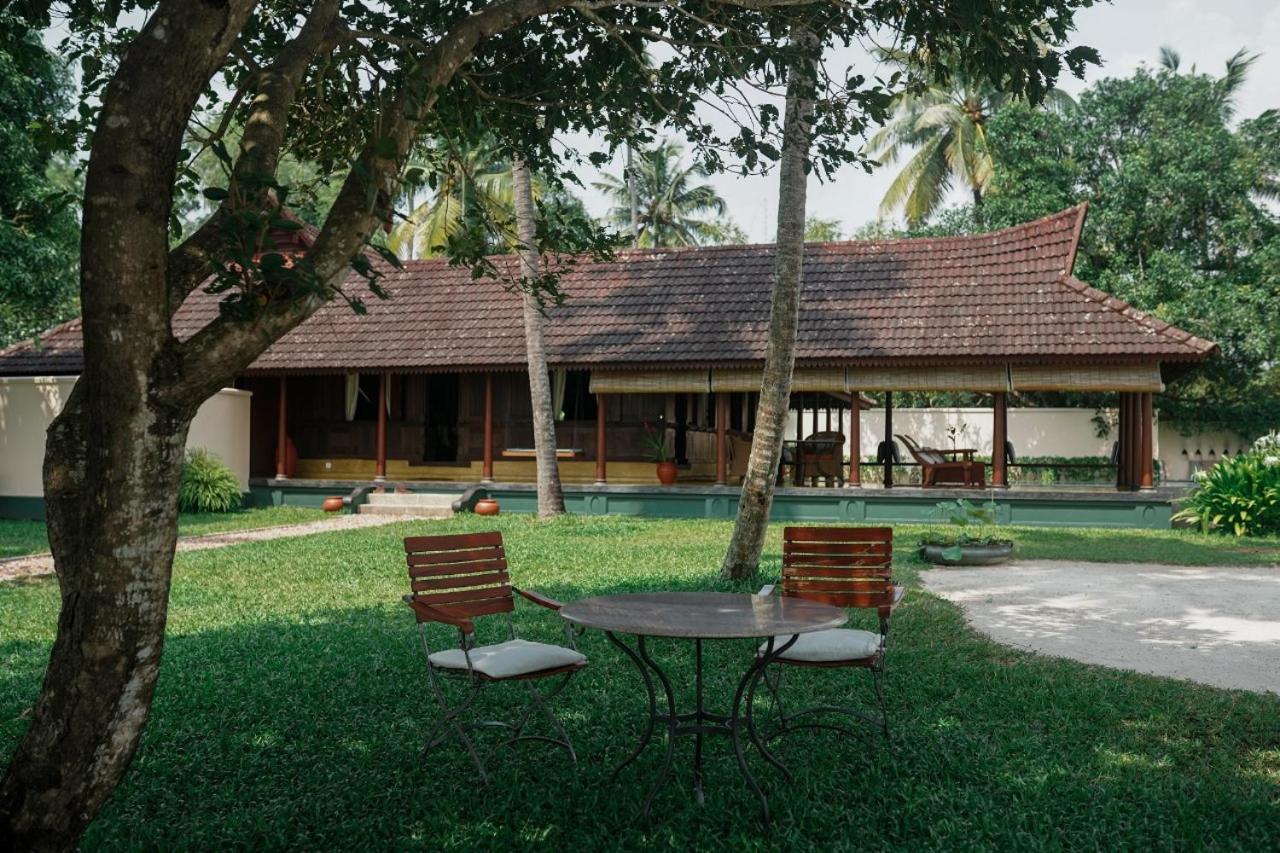 Lakeshore Villa Alappuzha Esterno foto